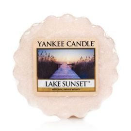 YANKEE CANDLE LAKE SUNSET